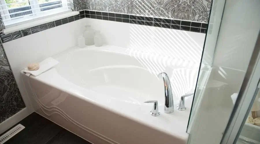 03.3 - benefits of bathtub reglazing